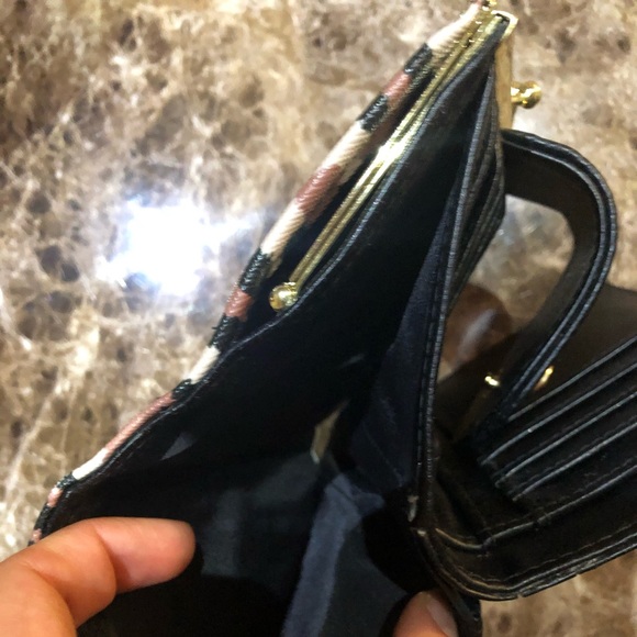 Buxton Wallet Animal Print - Picture 4 of 4